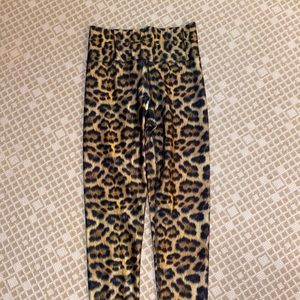 Leopard🐆🐆🐆PRINT LEGGINGS